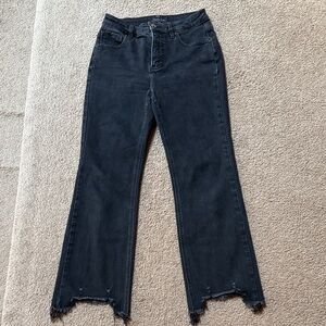 Neona Risen Black Frayed Hem Cropped Jeans